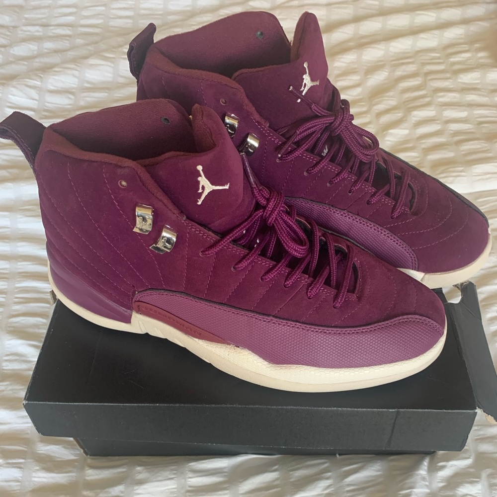 air jordan 12 retro ‘bordeaux’  OPEN TO OFFERS